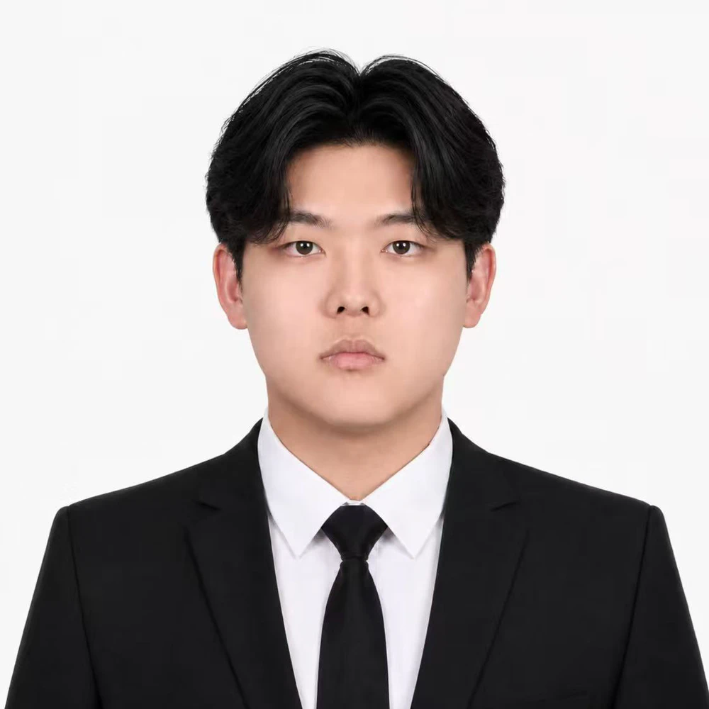 Formal portrait of Junqi Jing